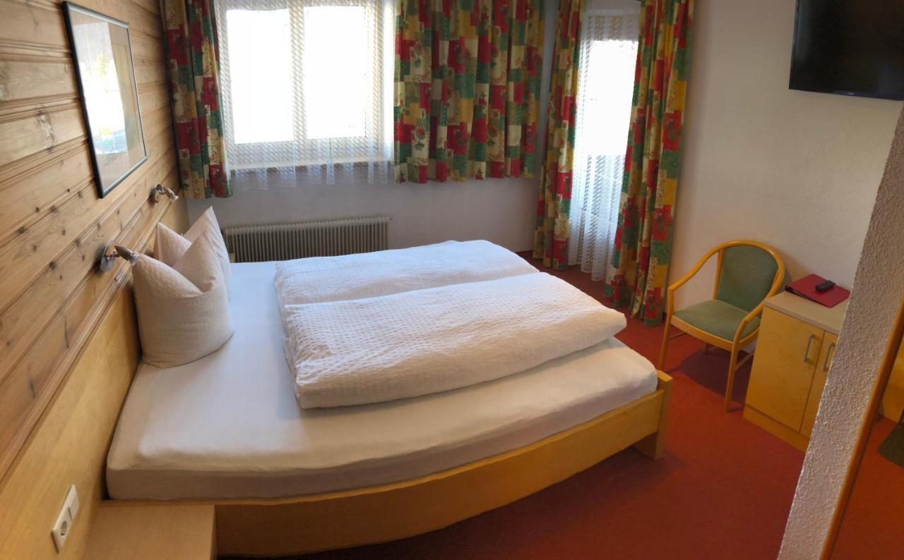 Haus Elisabeth Hotel Galtür Buitenkant foto